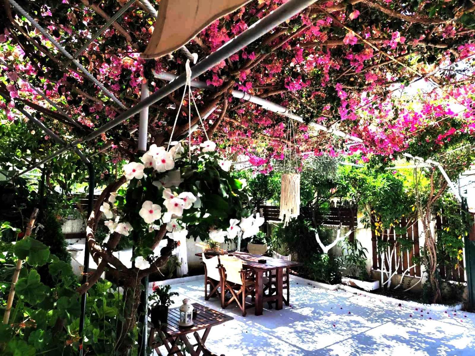Apart-hotel Athina