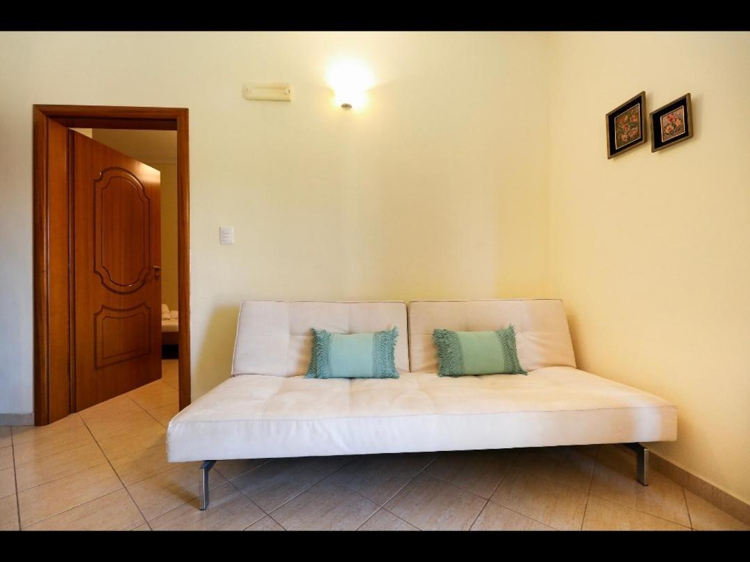 Apart-hotel Athina Orikum