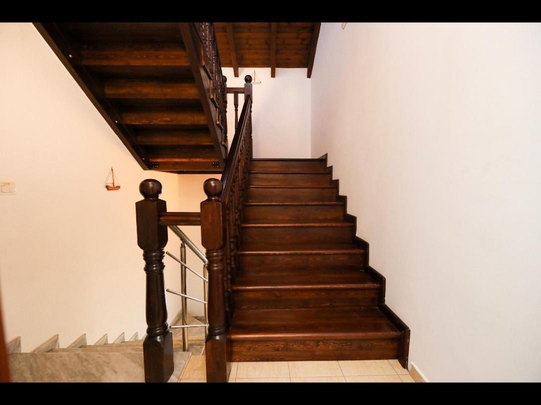 Athina Apart-hotel
