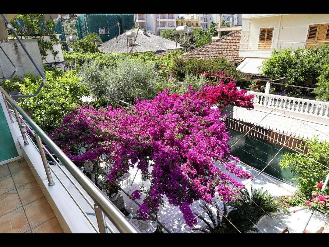Athina * Orikum